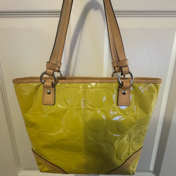 Authentic Rainy Day Coach Bag - Picture 5 of 8